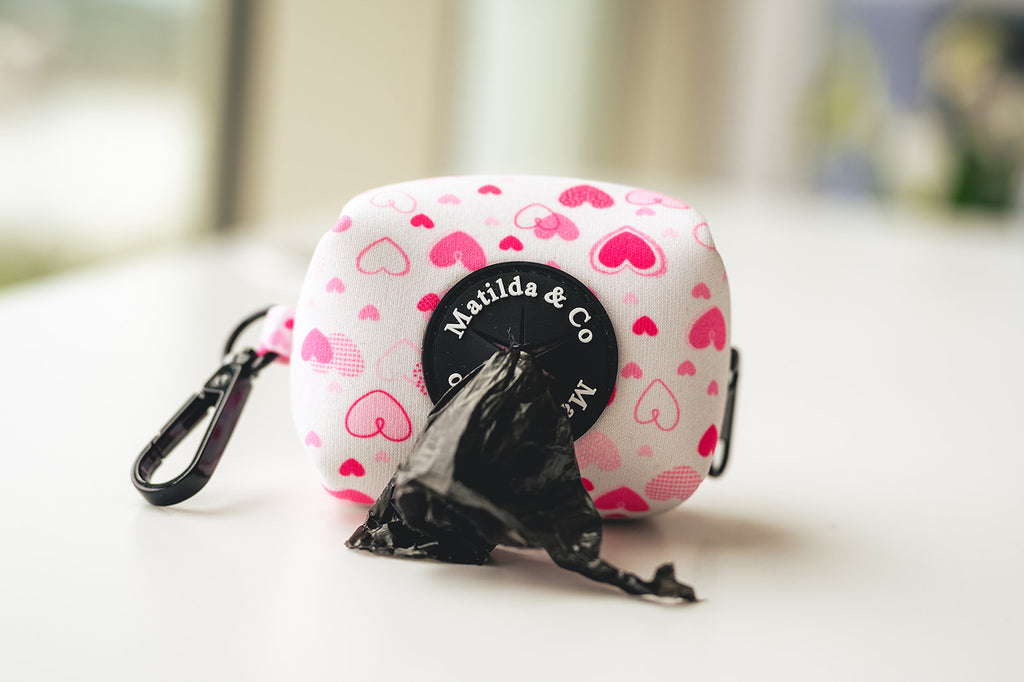My heart belongs to you' Poop Bag Holder image 1